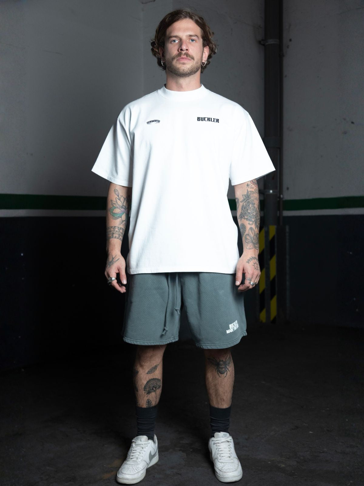NEW ERA SHORTS