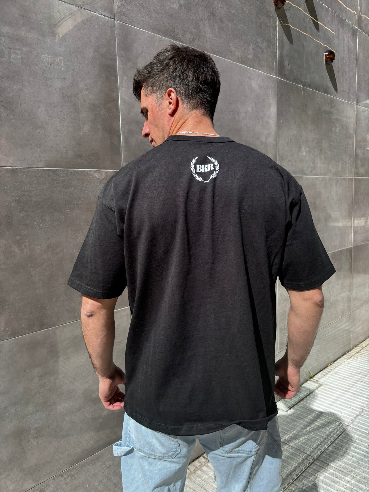 TEAM BUCKLER TEE