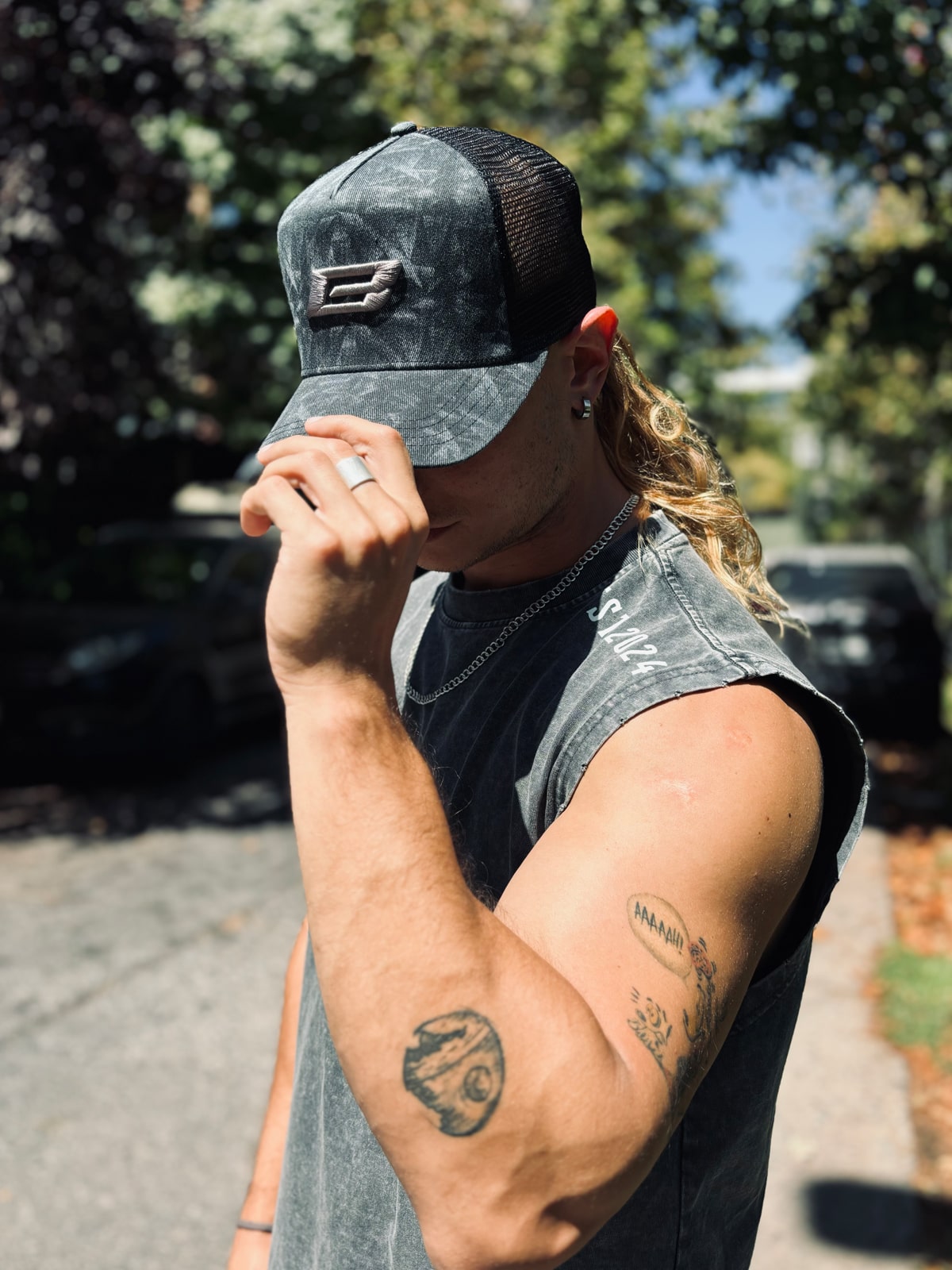 NIGHT CAMO - TRUCKER HAT