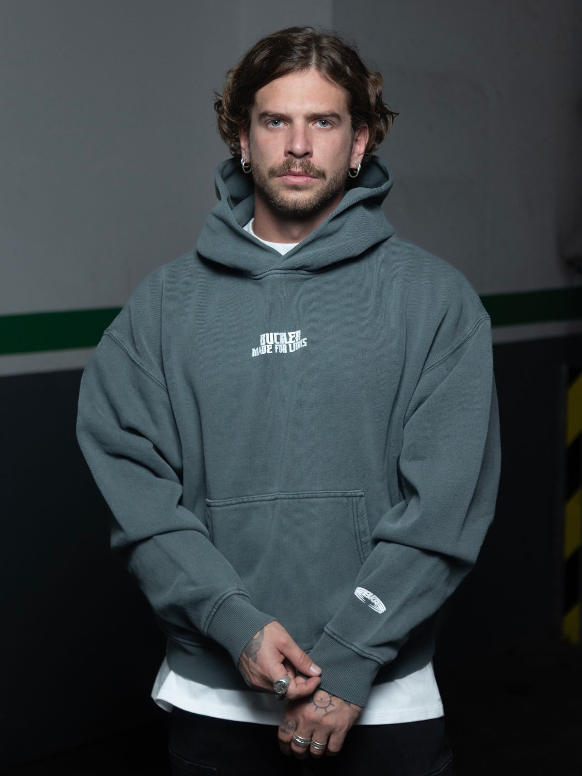 NEW ERA HOODIE
