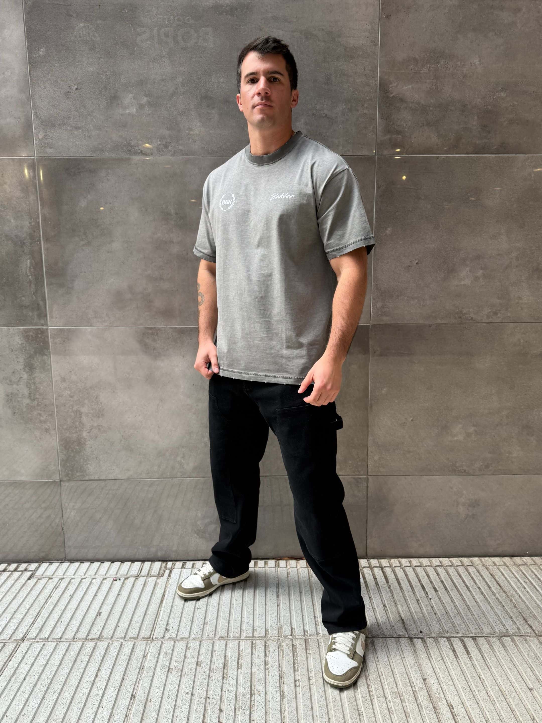 LEGACY TEE