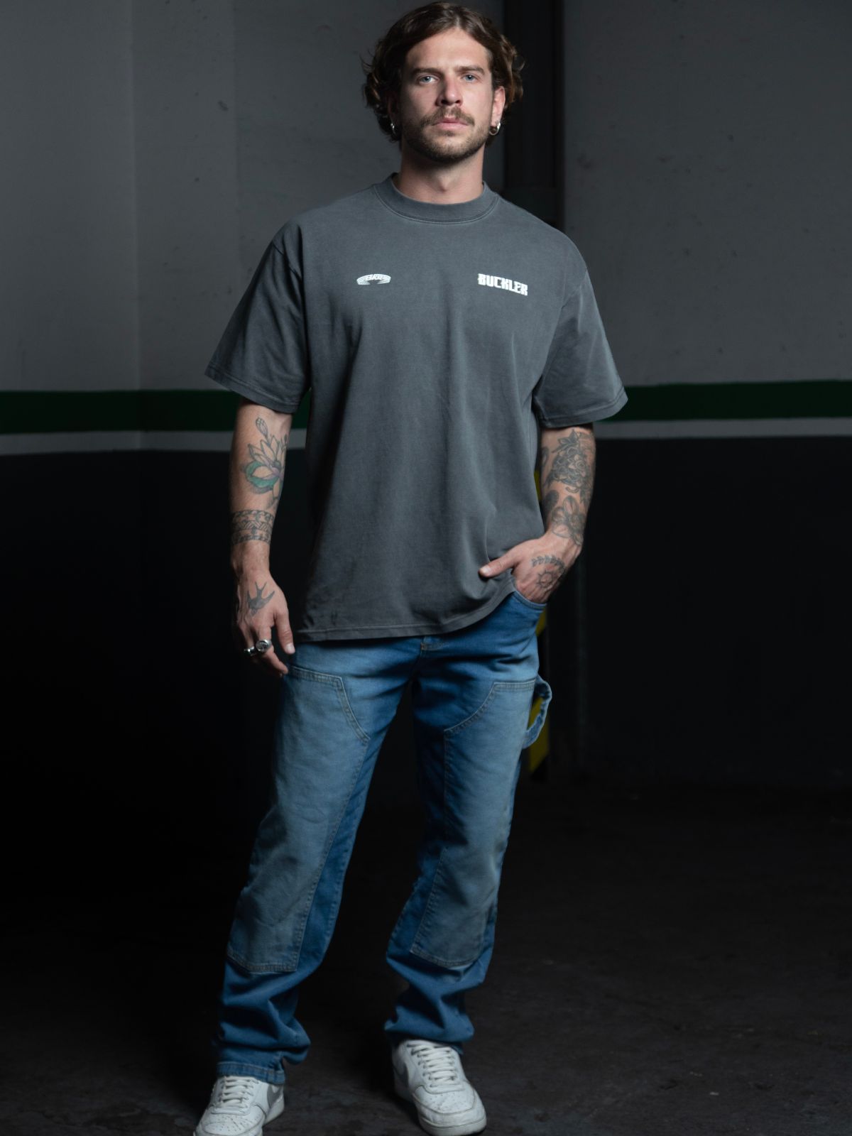 NEW ERA TEE