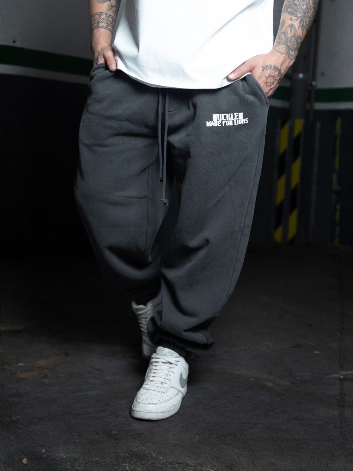 NEW ERA JOGGER