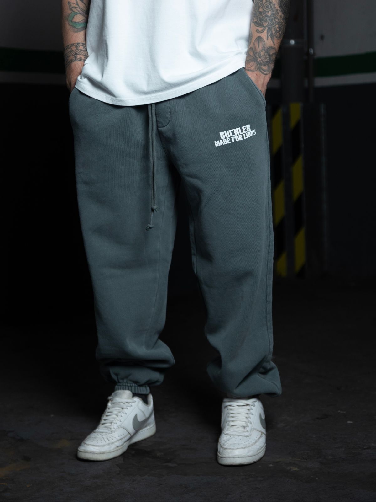 NEW ERA JOGGER