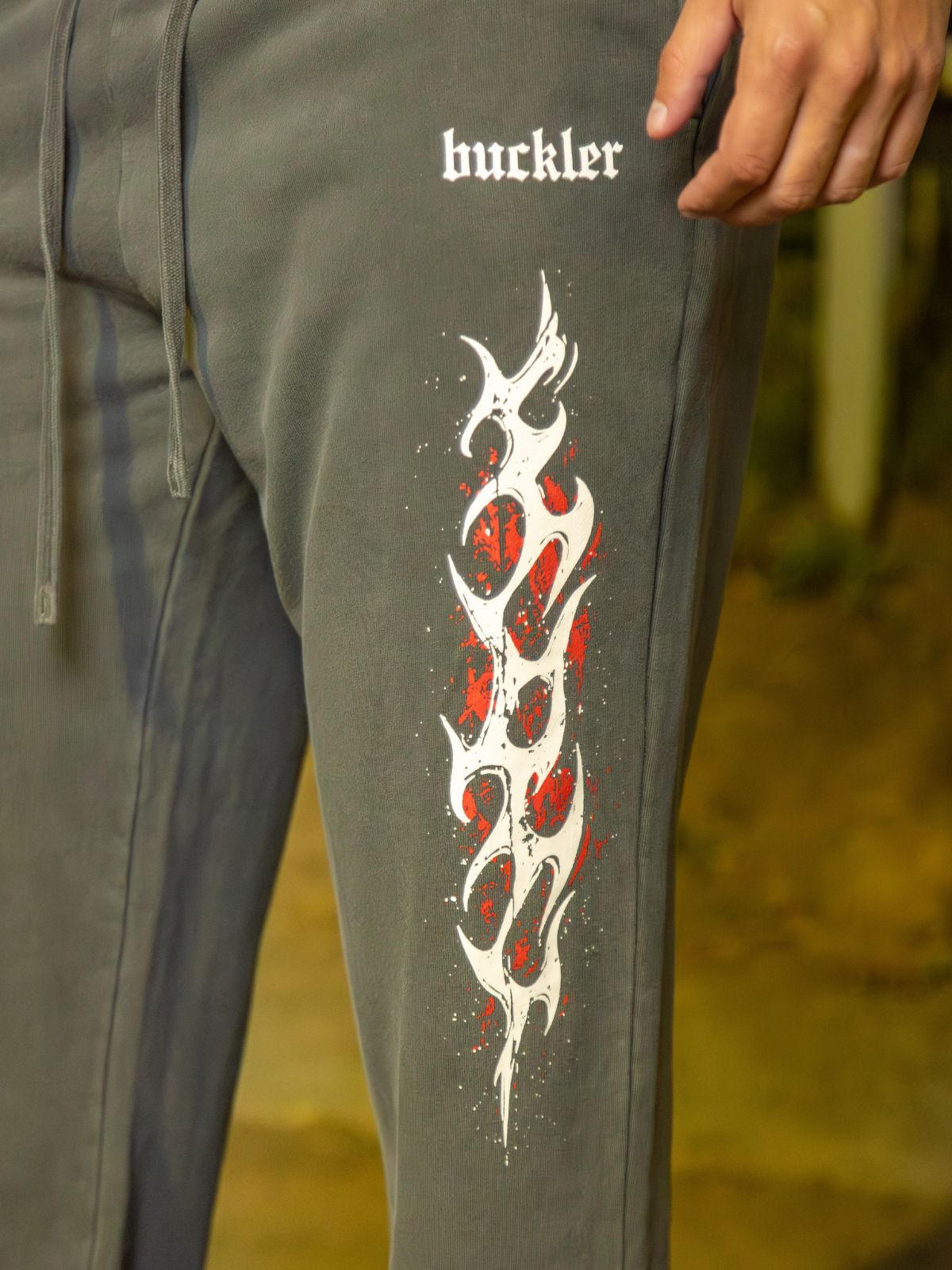 SKULL SWEATPANTS