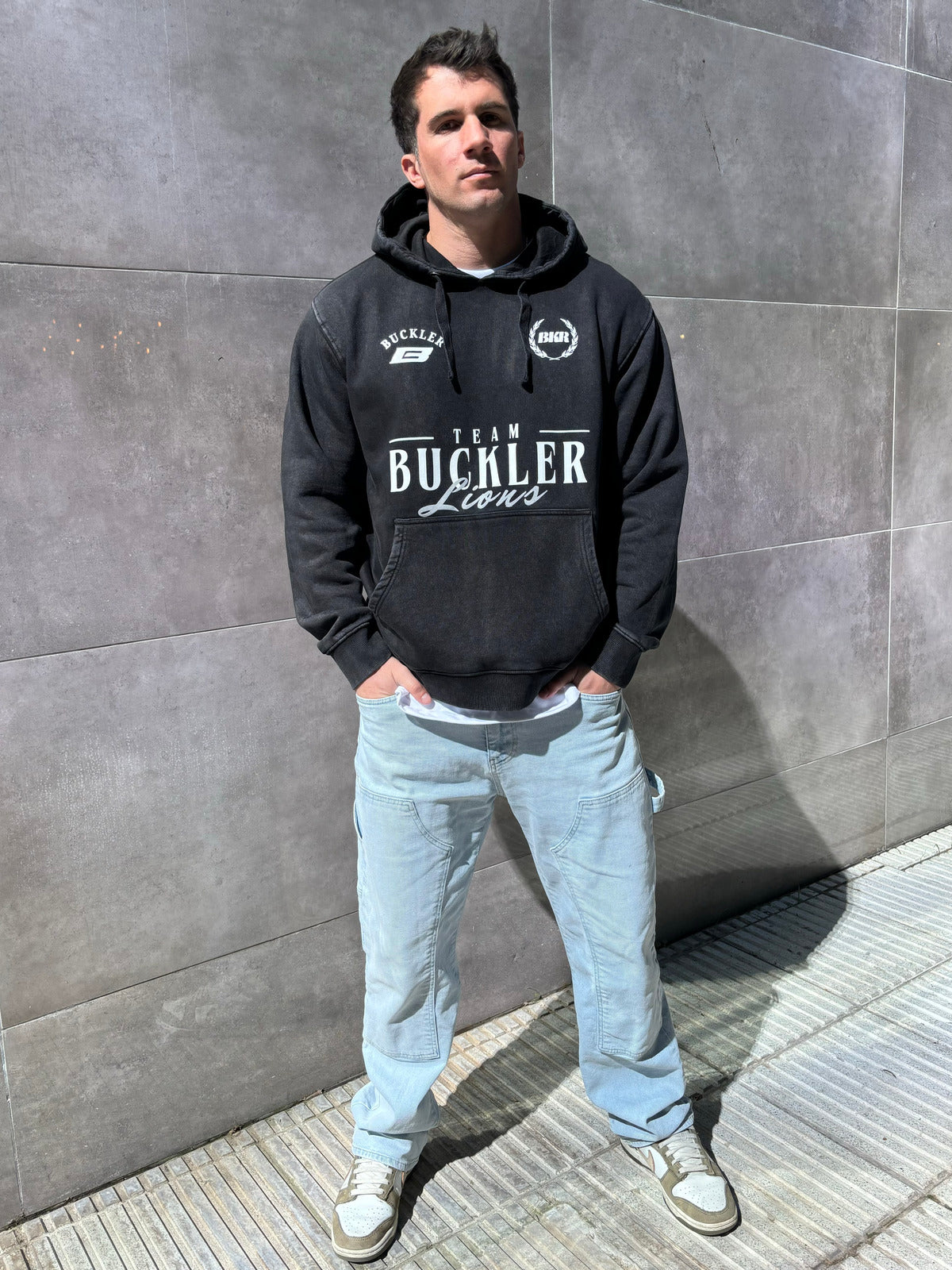 TEAM BUCKLER HOODIE