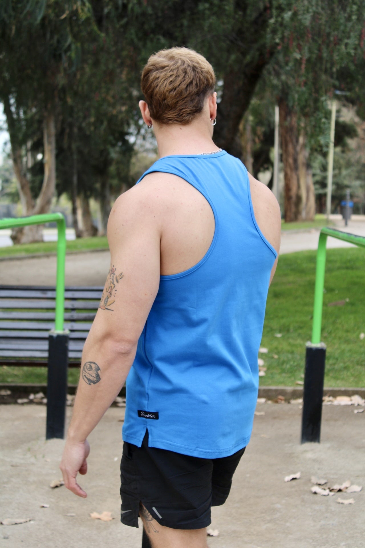 MUSCLE TANK